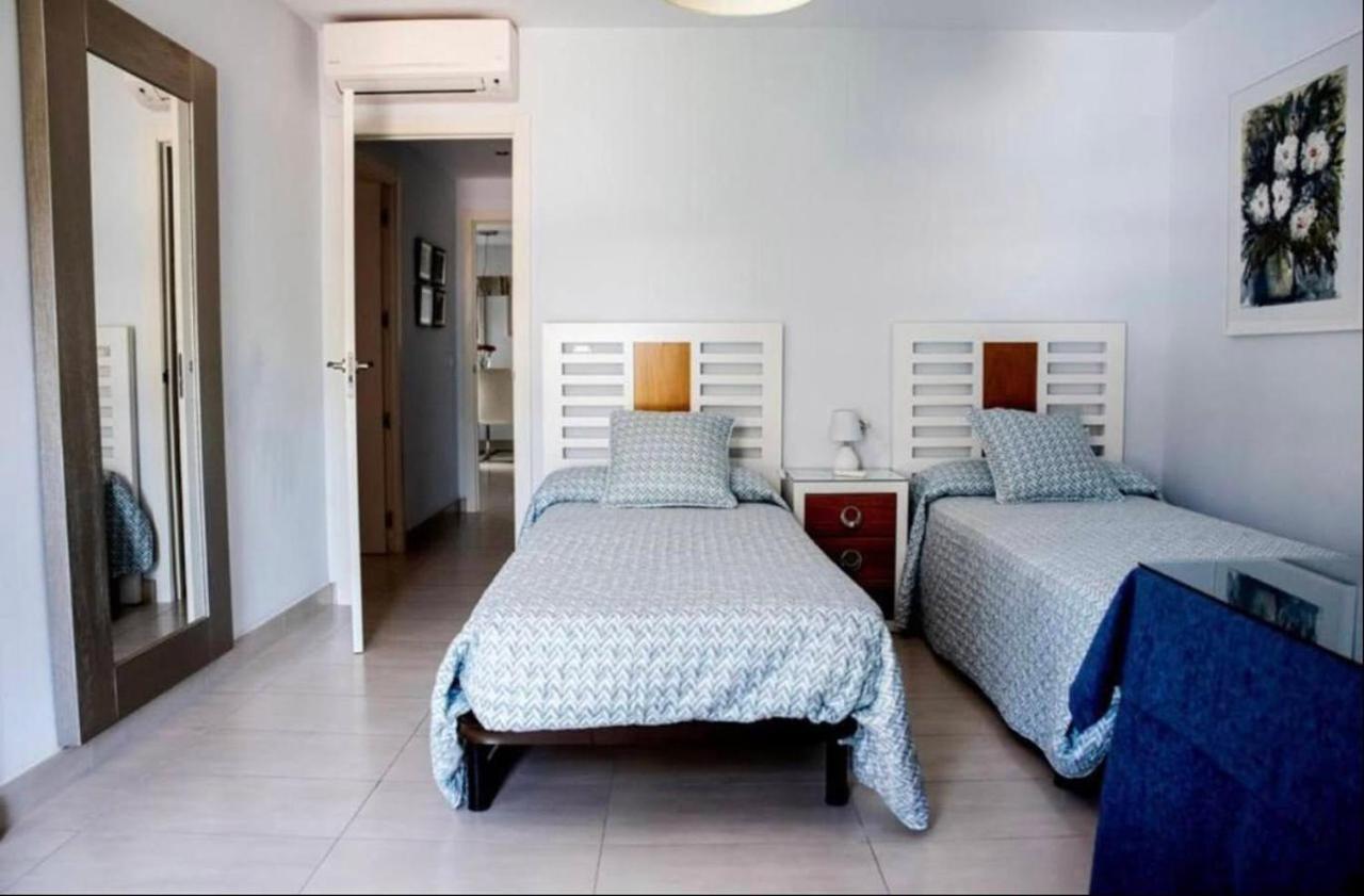 Pez Espada 1ª Linea Playa Y Parking Incluido Torremolinos Luaran gambar