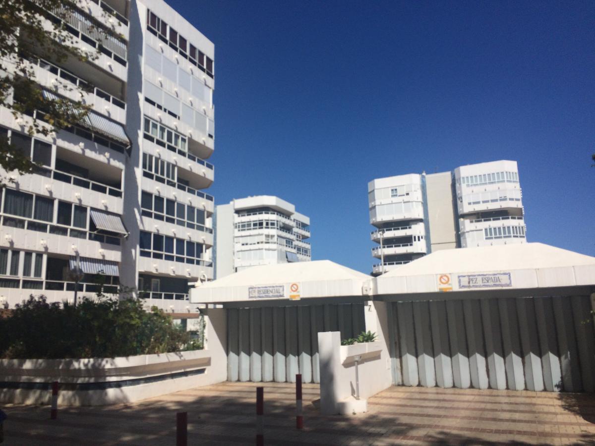 Pez Espada 1ª Linea Playa Y Parking Incluido Torremolinos Luaran gambar
